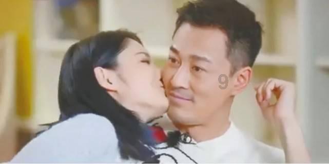 逃出昏暗的房子