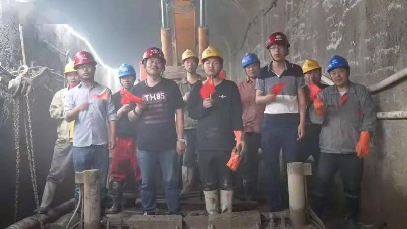 我叫MT4