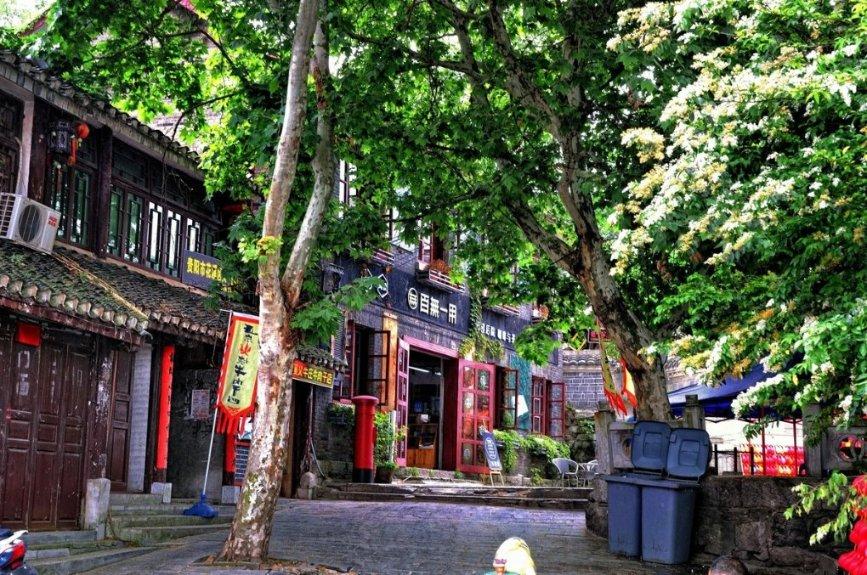 经纬早班车|苹果向欧洲低头!事关移动支付;制药巨头礼来被查出新问题