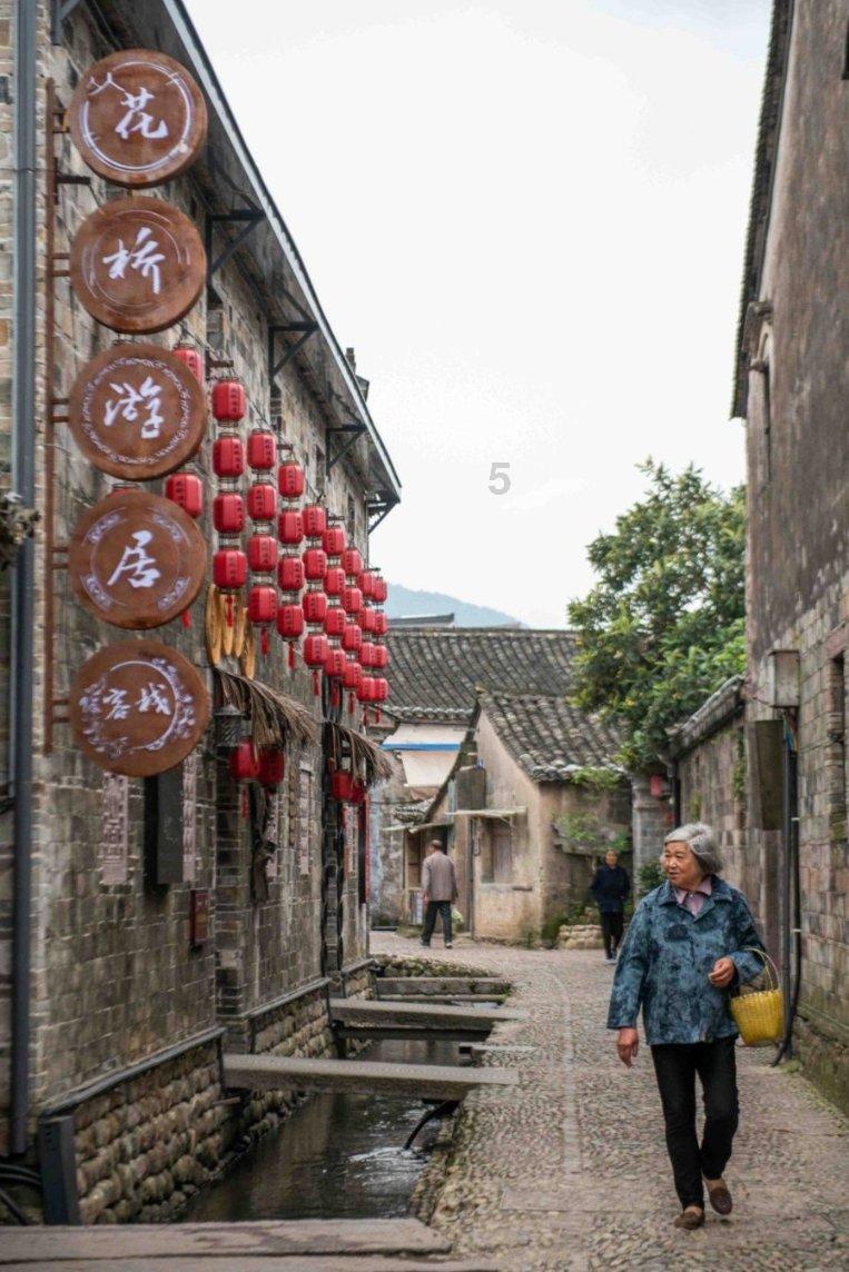郴志联举行2023年新时代文明实践志愿服务工作总结表彰会